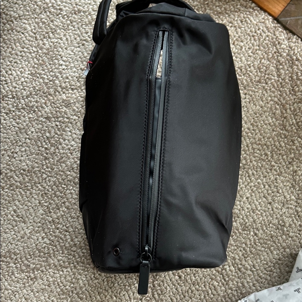 Tumi Auburne tote  Bag - Picture 4 of 7